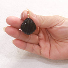 Load image into Gallery viewer, 14k Solid Yellow Gold Black Onyx Shell Pendant Necklace