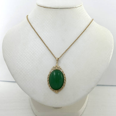 14k Yellow Gold Cabochon Cut Green Jade Pendant Necklace