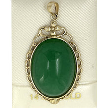 Load image into Gallery viewer, 14k Yellow Gold Cabochon Cut Green Jade Pendant Necklace