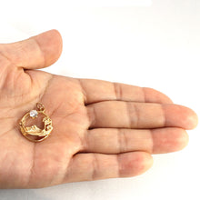 Load image into Gallery viewer, 14k Yellow Gold Hawaiian Circle Cubic Zirconia Pendant