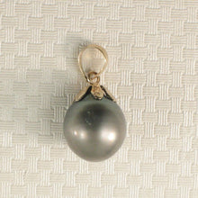 Load image into Gallery viewer, 14k Yellow Gold Gray Tahitian Pearl Pendant