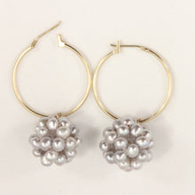 Load image into Gallery viewer, 14K Yellow Gold Gray Pearl Ball Hoop Earrings (15mm)