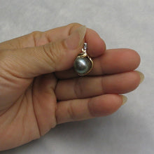 Load image into Gallery viewer, 14k Yellow Gold Octopus Black Tahitian Pearl &amp; Diamond Pendant