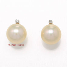 Load image into Gallery viewer, 14K Yellow Gold Diamond Peach Cultured Pearl Stud Earrings (8.5–9mm)