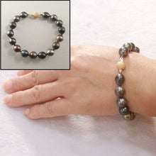 Load image into Gallery viewer, 14k Yellow Gold Clasp Hand-Knotted Black Tahitian Pearl Bracelet 8”