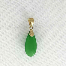 Load image into Gallery viewer, 14k Solid Yellow Gold Hand Carving Flat Raindrop Green Jade Pendant