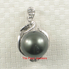 Load image into Gallery viewer, 14k White Gold Diamond &amp; Black Tahitian Pearl Pendant