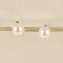Load image into Gallery viewer, 14k White Gold Diamond &amp; White Pearl Stud Earrings