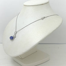 Load image into Gallery viewer, 14k White Gold Dolphin Design Lavender Jade Pendant Necklace