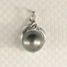 Load image into Gallery viewer, 14k White Gold Feather Black Tahitian Pearl Pendant