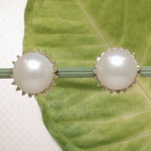 Load image into Gallery viewer, 14k Yellow Gold Diamond &amp; White Cultured Pearl Stud Earrings