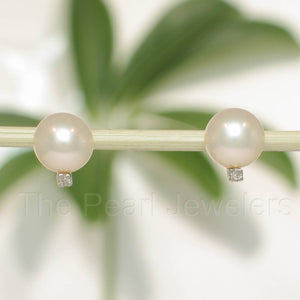 14k Yellow Gold Diamond & White Pearl Stud Earrings
