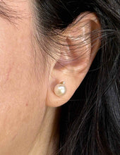 Load image into Gallery viewer, 14k Yellow Gold Diamond &amp; White Pearl Stud Earrings