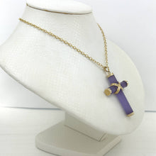 Load image into Gallery viewer, 14k Solid Yellow Gold Hand 7 mm Column Lavender Jade Christian Cross Pendant