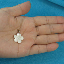 Load image into Gallery viewer, 14kt Hand-Carved Mother of Pearl Hawaiian Plumeria Pendant Necklace