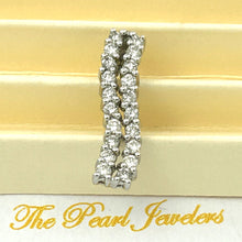 Load image into Gallery viewer, 18k Solid White Gold Multi-Diamond Pendant Necklace