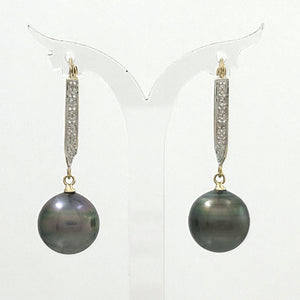 1T01142 14K YELLOW GOLD DIAMOND CHARMING BLACK TAHITIAN PEARL DANGLE EARRINGS