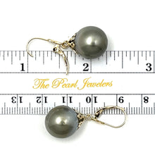 Load image into Gallery viewer, 1T01220C CLASSIC COLLECTION 13MM BLACK TAHITIAN PEARL FLOWER PETAL STYLE EARRINGS