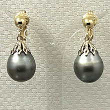 Load image into Gallery viewer, 1TS2041 NON-PIERCED CLASSIC COLLECTION BLACK TAHITIAN PEARL EARRINGS