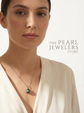 Load image into Gallery viewer, AAA Black Freshwater Pearl Pendant – 14k White Gold Box Chain