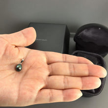 Load image into Gallery viewer, AAA Black Freshwater Pearl Pendant – 14k White Gold Box Chain