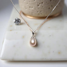 Load image into Gallery viewer, Pink Pearl Pendant – 14k White Gold Claw Bail