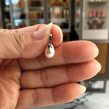 Load image into Gallery viewer, Pink Pearl Pendant – 14k White Gold Claw Bail