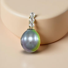 Load image into Gallery viewer, Black Pearl Pendant – 14k Yellow Gold + Diamond