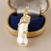 Load image into Gallery viewer, Biwa Pearl Dragon Pendant – 14k Yellow Gold + Diamond