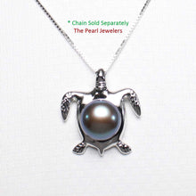 Load image into Gallery viewer, Black Pearl Turtle Pendant – 14k White Gold (Hawaiian Honu)