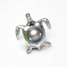 Load image into Gallery viewer, Black Pearl Turtle Pendant – 14k White Gold (Hawaiian Honu)