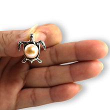 Load image into Gallery viewer, Pink Pearl Turtle Pendant – 14k White Gold (Hawaiian Honu)