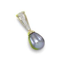 Load image into Gallery viewer, Black Pearl Pendant – 14k Yellow Gold + 7 Diamonds