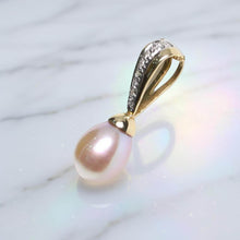 Load image into Gallery viewer, Pink Pearl Pendant – 14k Yellow Gold + 7 Diamonds