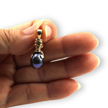 Load image into Gallery viewer, Hawaiian Tiki Pendant – Black Pearl + 14k Yellow Gold
