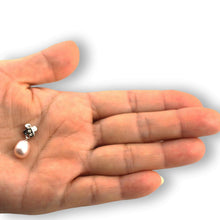 Load image into Gallery viewer, Lavender Pearl Pendant – 14k White Gold X Bail + Diamonds