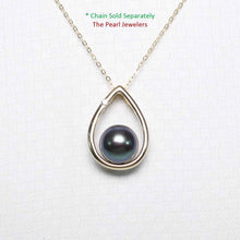 Load image into Gallery viewer, Black Pearl Raindrop Pendant with Diamond – 14k Yellow Gold