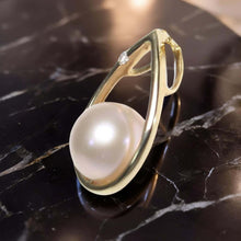 Load image into Gallery viewer, Lavender Pearl Raindrop Pendant with Diamond – 14k Yellow Gold