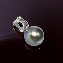 Load image into Gallery viewer, Black Pearl Pendant – 14k White Gold with Diamond Bail