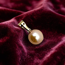 Load image into Gallery viewer, Pink Pearl Pendant – 14k Yellow Gold Mini Drop