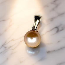Load image into Gallery viewer, Pink Pearl Pendant – 14k Yellow Gold Mini Drop