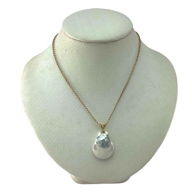 14kt Yellow Gold Rabbit-Ear Diamond Bail Baroque Coin Pearl Pendant