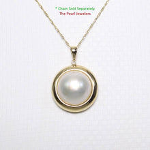 Load image into Gallery viewer, 14K Yellow Gold White Mabe Pearl Pendant – Encircles Design