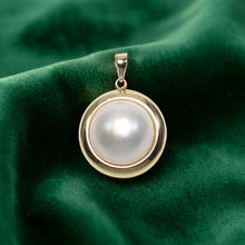 Load image into Gallery viewer, 14K Yellow Gold White Mabe Pearl Pendant – Encircles Design