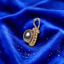 Load image into Gallery viewer, 14K Yellow Gold Black Pearl &amp; Diamond Surround Pendant