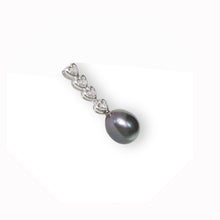 Load image into Gallery viewer, Black Pearl Pendant – 14k White Gold Diamond Hearts Design