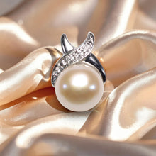 Load image into Gallery viewer, Natural Pink Pearl Pendant – 14k White Gold with Diamonds