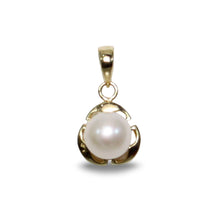 Load image into Gallery viewer, White Pearl Pendant – 14k Yellow Gold Circle Leaf Design