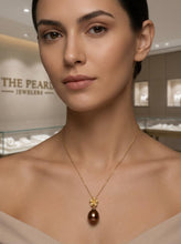 Load image into Gallery viewer, Chocolate Pearl Pendant – 14k Yellow Gold Hawaiian Plumeria Design