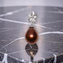 Load image into Gallery viewer, Chocolate Pearl Pendant – 14k White Gold Hawaiian Plumeria Design